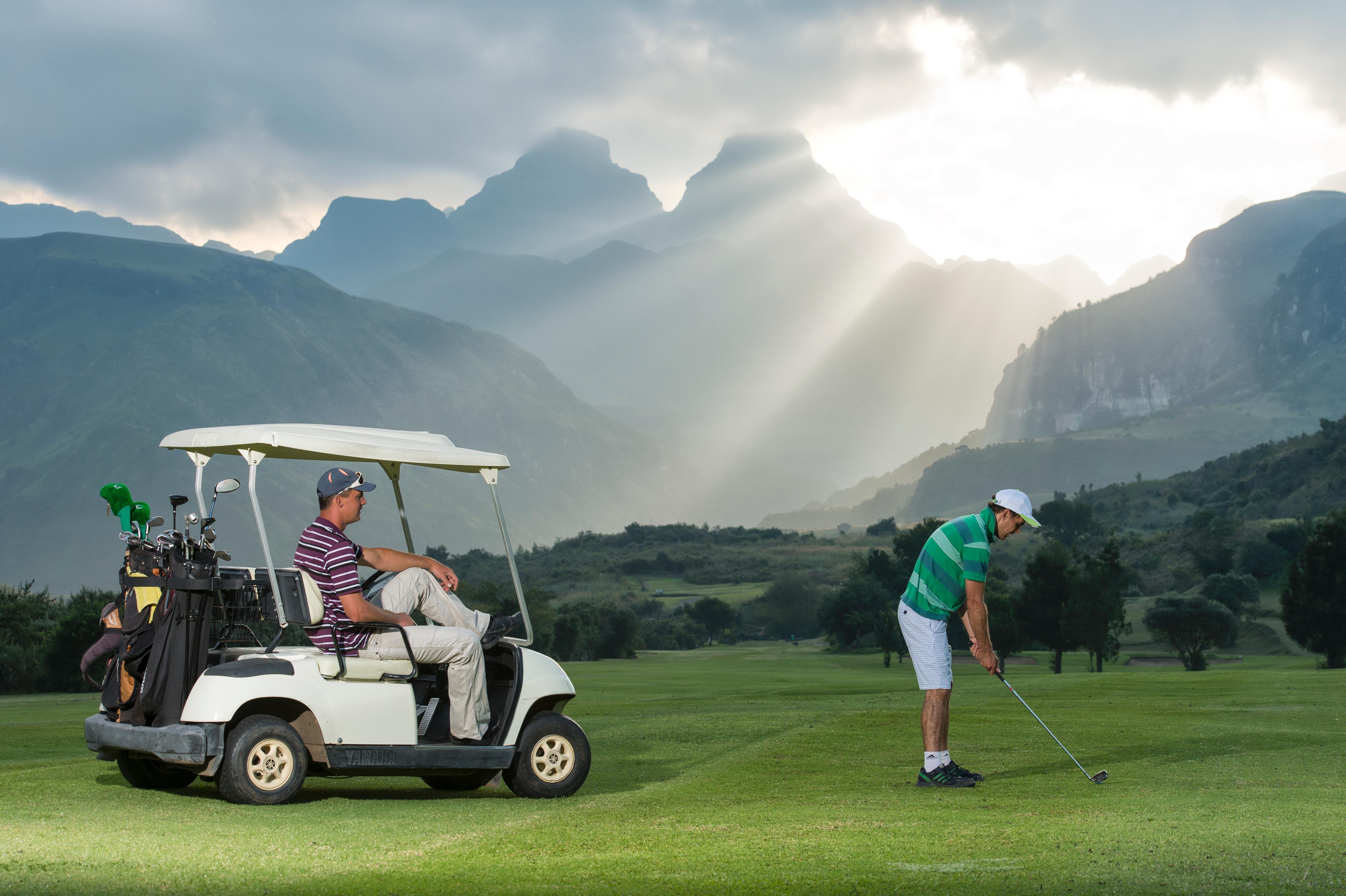 Cathedral Peak Hotel Вінтертон Екстер'єр фото